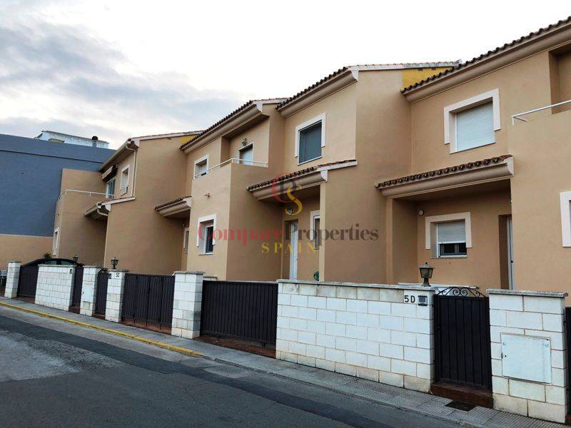 Sale - Semi-Detached Villa - Els Poblets - ALICANTE