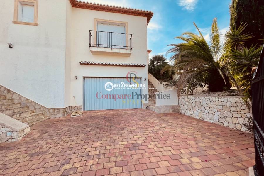 Sale - Villa - Jávea