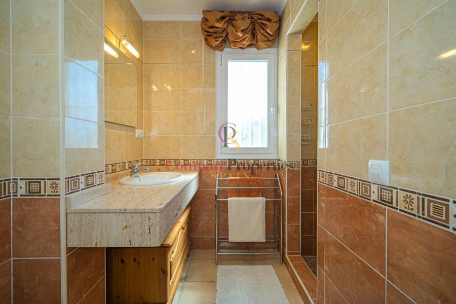 Venta - Villa - Jalon Valley - 