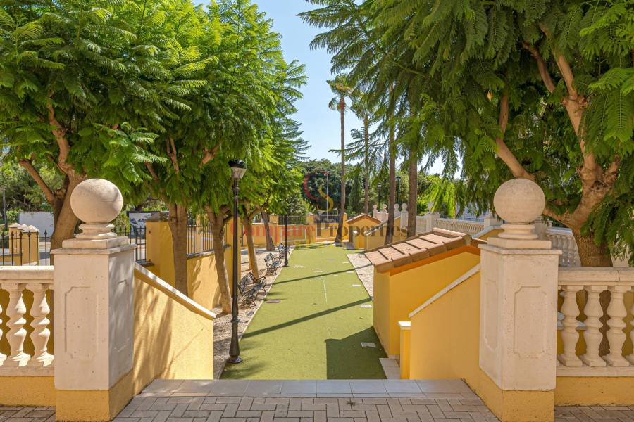 Sale - Apartment - Dénia - 