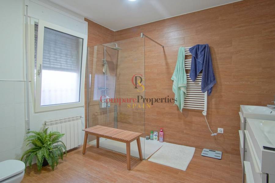 Venta - Villa - Dénia