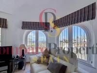 Sale - Villa -  - Kalmias