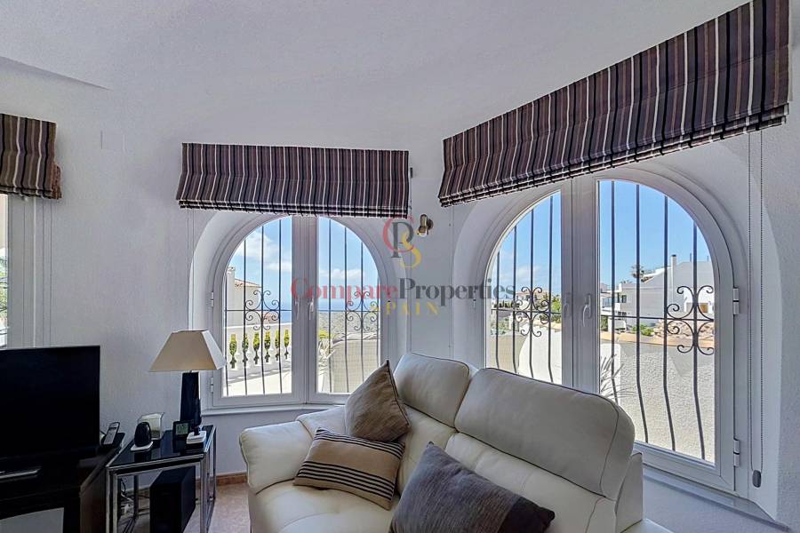 Sale - Villa -  - Kalmias