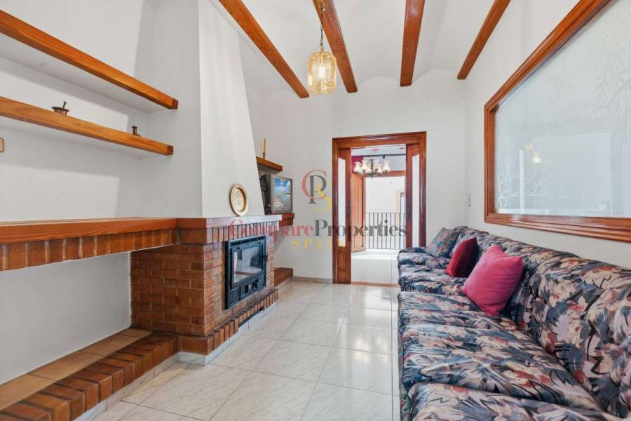 Sale - Semi-Detached Villa - Teulada