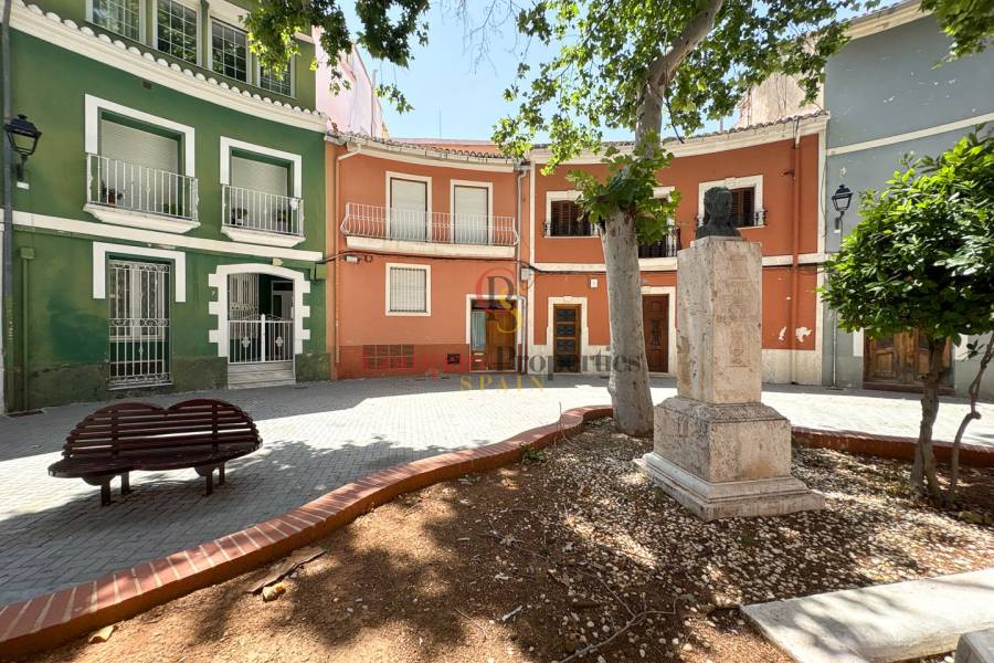 Sale - Townhouses - Dénia - Casco antiguo