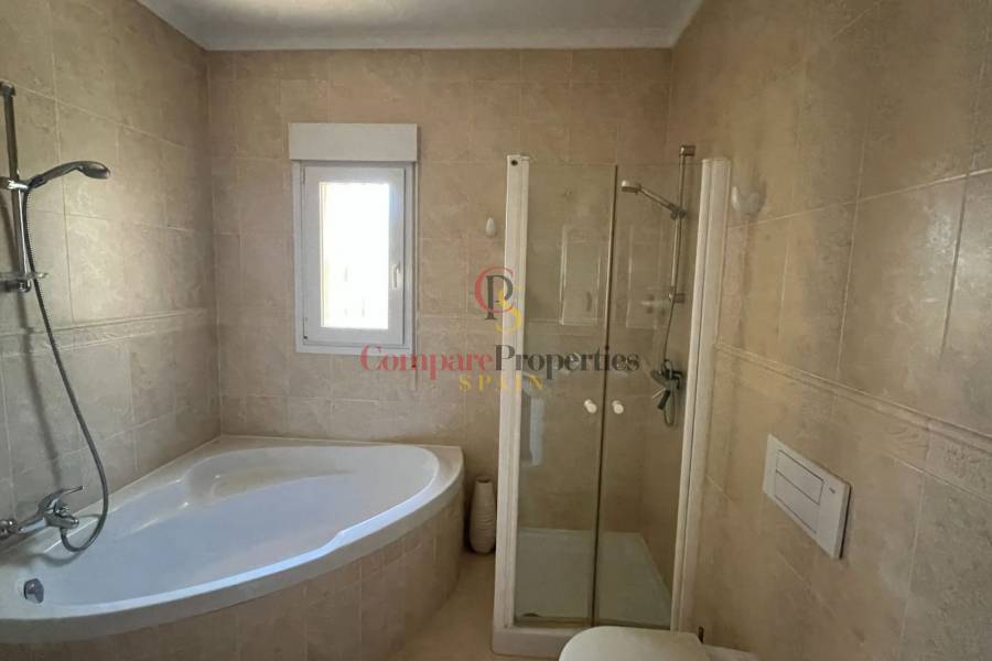 Vente - Villa - Orba Valley - Urbanización