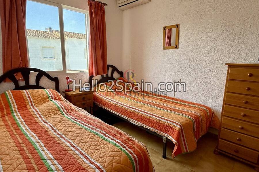 Sale - Townhouses - Dénia