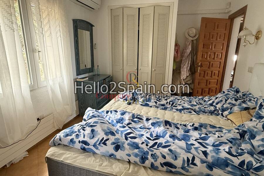 Sale - Villa - Dénia