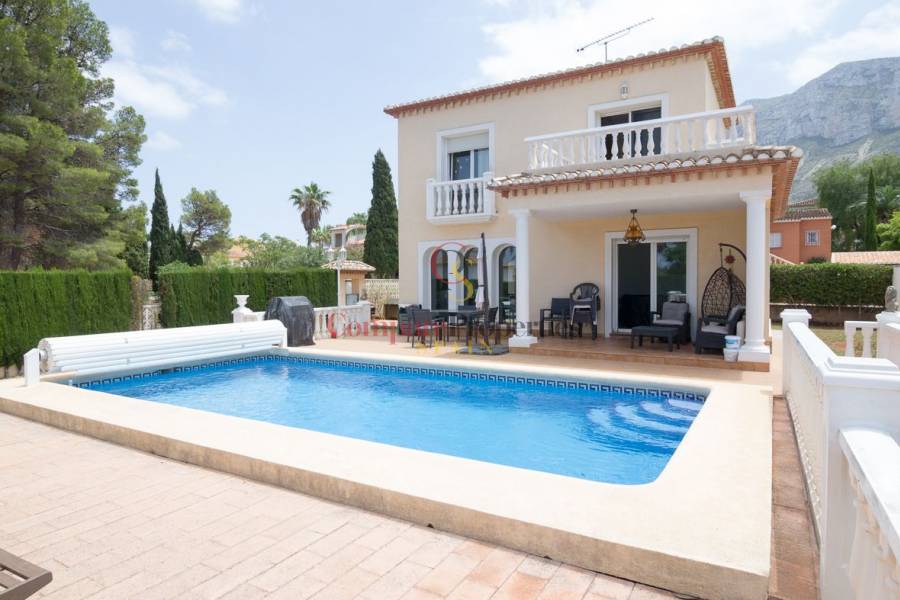 Verkoop - Villa - Dénia - Montgo