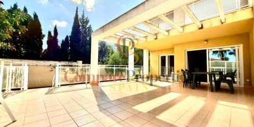 Apartment - Sale - Dénia - Montgo