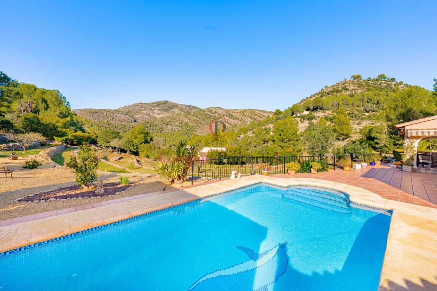 Venta - Villa - Jalon Valley - 