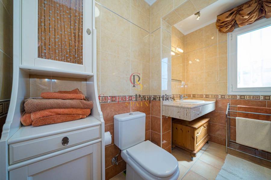 Venta - Villa - Jalon Valley - 