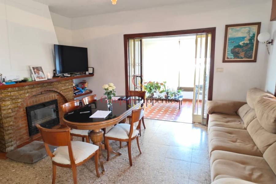 Sale - Villa - Dénia