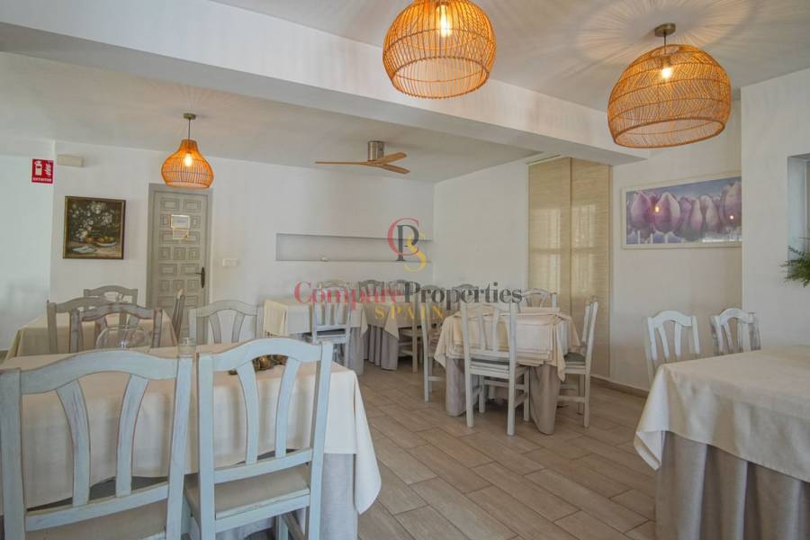 Venta - Villa - Dénia