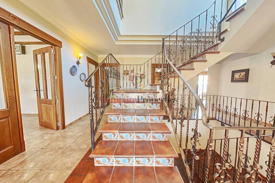 Venta - Villa - Piles