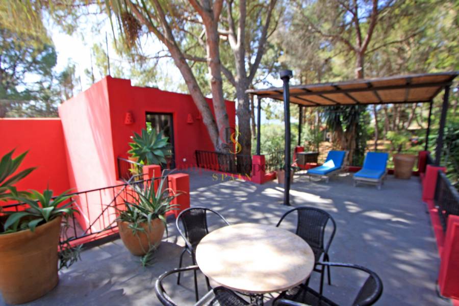 Sale - Villa - Orba Valley - Casco urbano