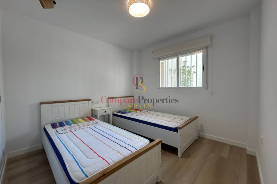 Verkoop - Apartment - Albir - Centro