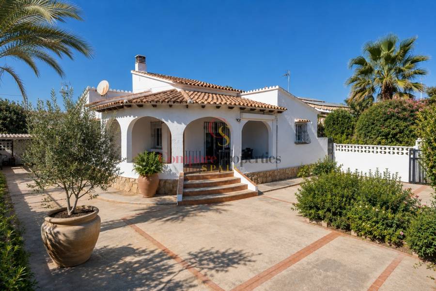 Sale - Villa - Dénia - 