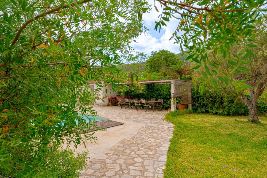 Sale - Villa - Jalon Valley - Campo