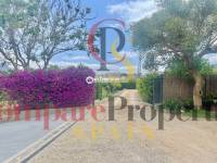 Venta - Villa - Pedreguer
