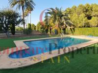 Sale - Villa - Oliva