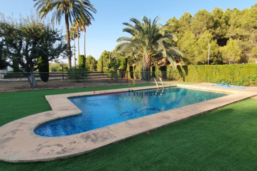 Sale - Villa - Oliva