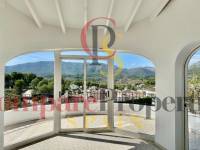 Sale - Villa - Jalon Valley - Valley / Urbanización