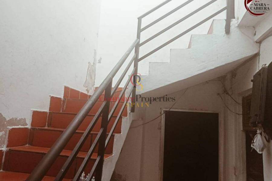 Sale - Apartment - Oliva - 