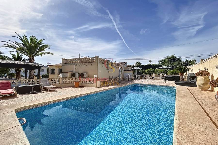 Sale - Villa - Alfaz Del Pi - Arabí