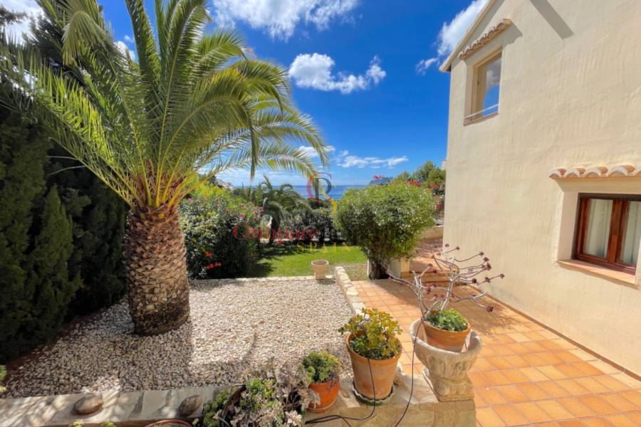 Sale - Villa - Moraira - El Portet