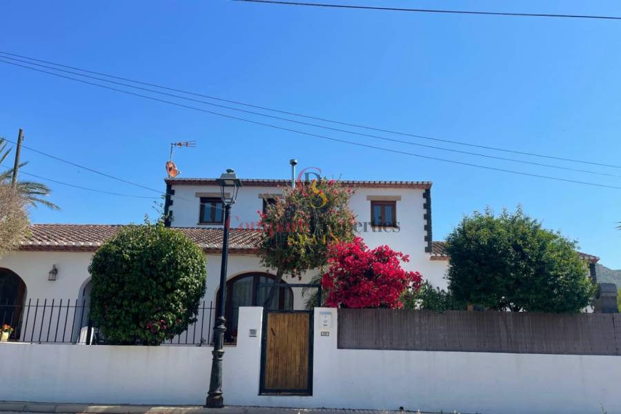 Sale - Villa - Jalon Valley - Pueblo