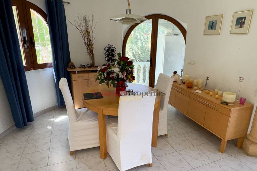 Sale - Villa - Dénia - Montgo