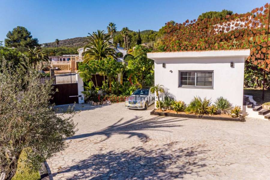 Sale - Villa - Jávea