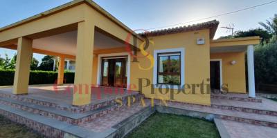 Villa - Verkoop - Oliva - Oliva