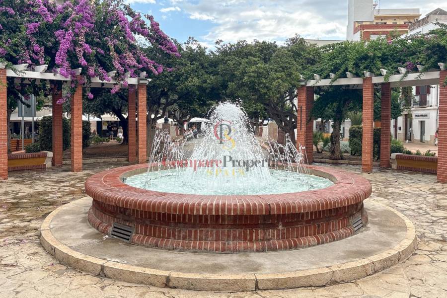 Sale - Apartment - Dénia - Centro