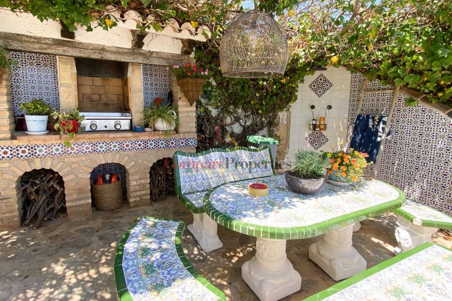 Sale - Villa - Dénia - Montgo