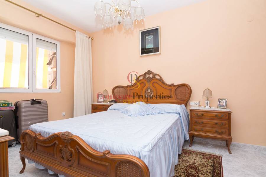 Verkoop - Apartment - Dénia - Centro