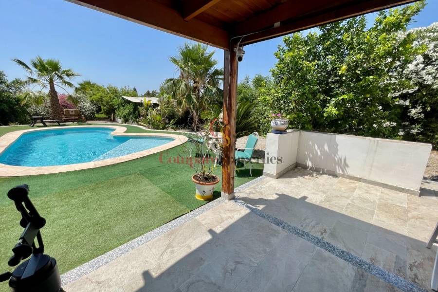 Verkauf - Villa - Daya Nueva