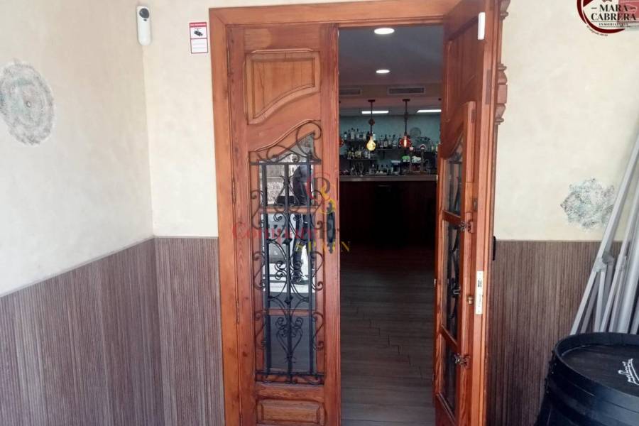 Sale - Villa - Piles - 