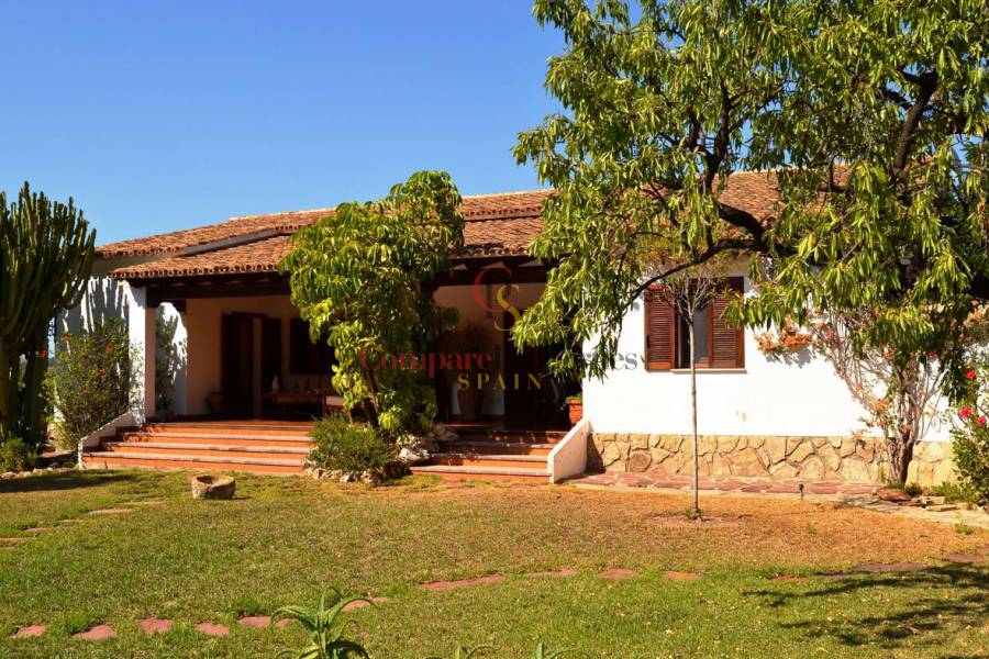 Sale - Villa - Dénia - Tossal Gros