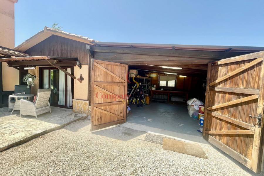 Venta - Villa - Jalon Valley - Campo