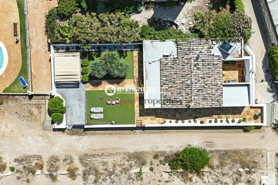 Venta - Villa - Dénia - Denia