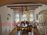Sale - Villa - Dénia