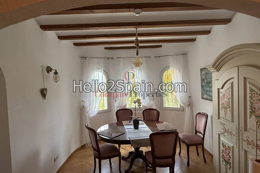 Sale - Villa - Dénia