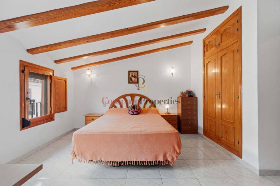 Sale - Semi-Detached Villa - Teulada