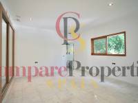 Sale - Villa - Benhavis - El Paraiso Alto