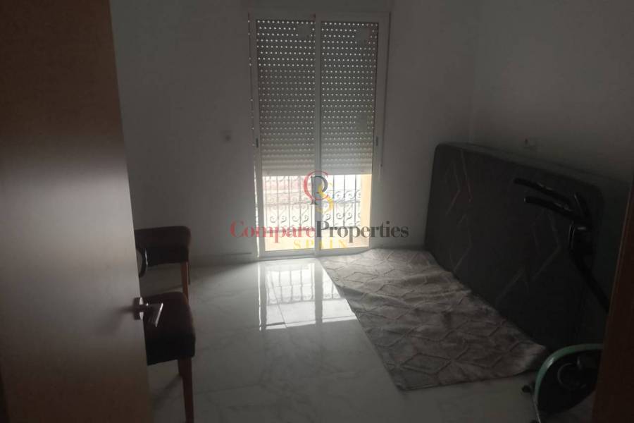 Sale - Apartment - Ador - 