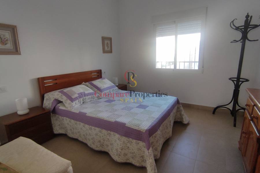 Sale - Apartment - Orba Valley - Orba