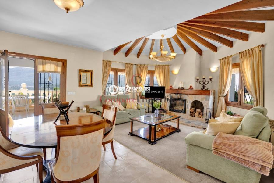 Sale - Villa - Orba