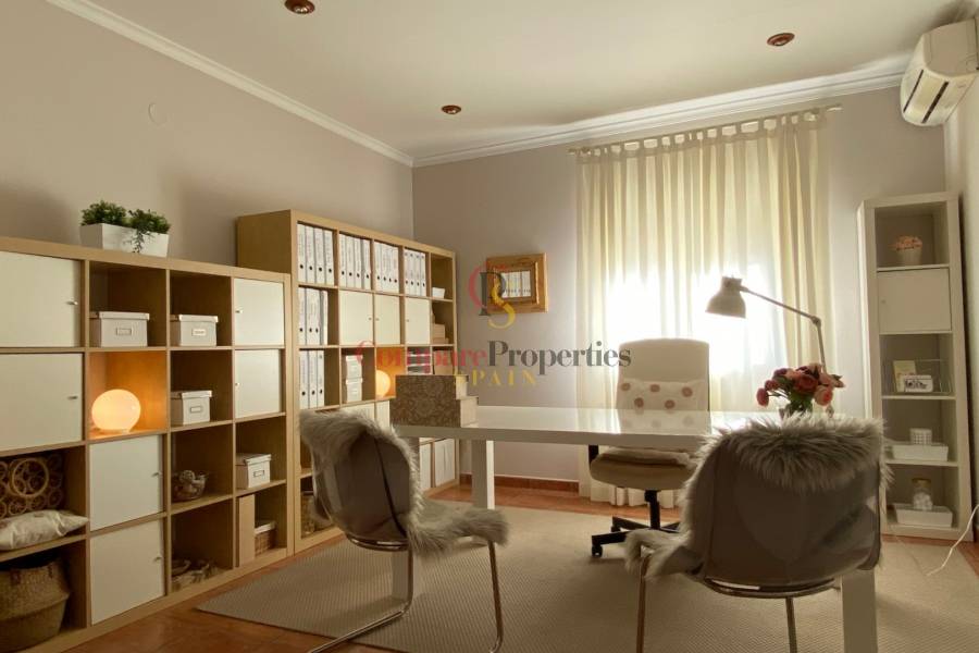 Sale - Villa - Orba Valley - Orba